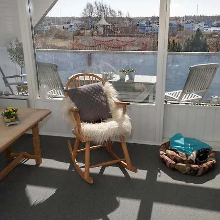 Awesome In With 4 Bedrooms And Internet