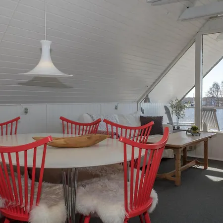 Holiday home Awesome In With 4 Bedrooms And Internet *